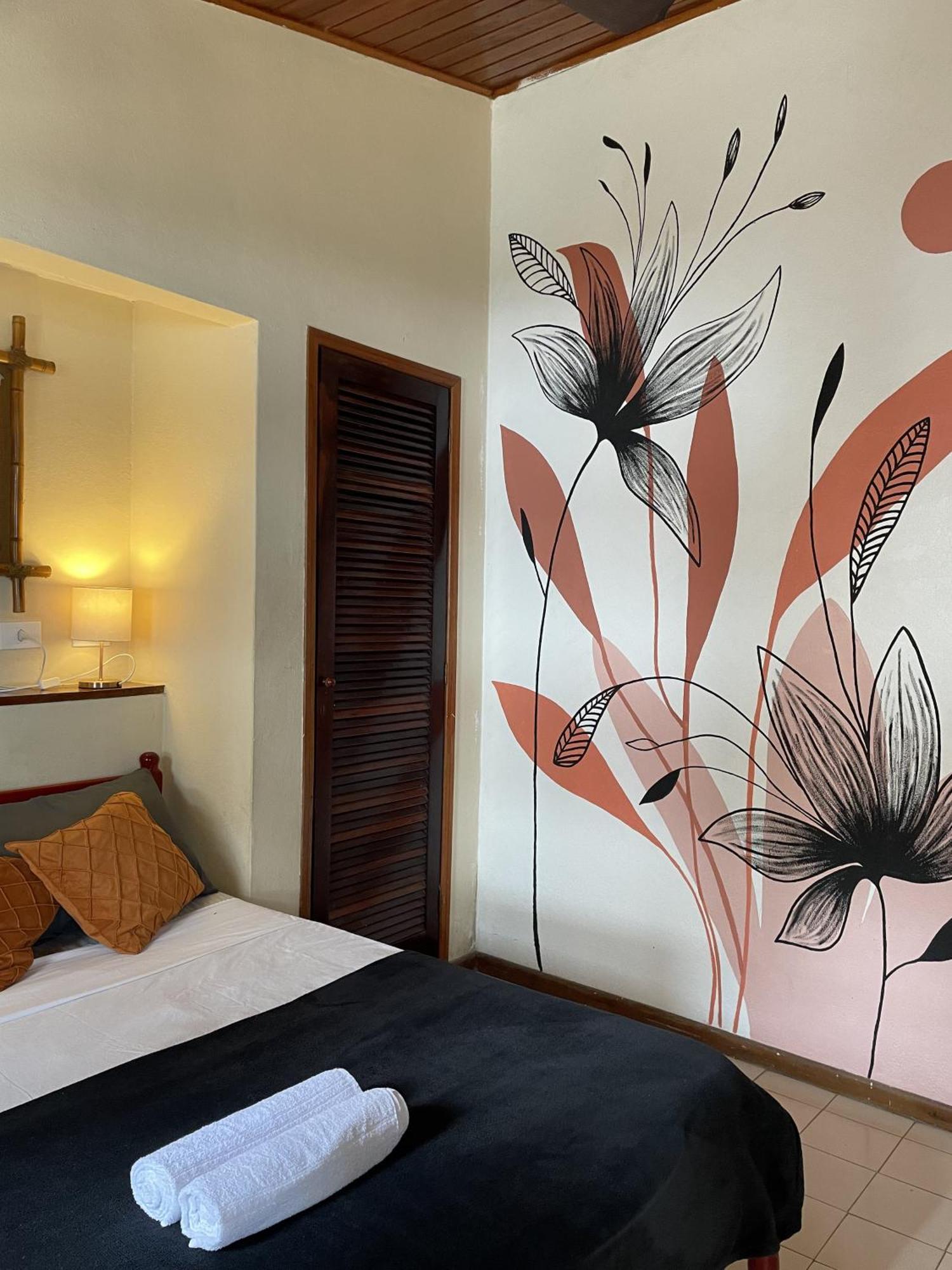 Ka'A Guest House Ubatuba Eksteriør bilde